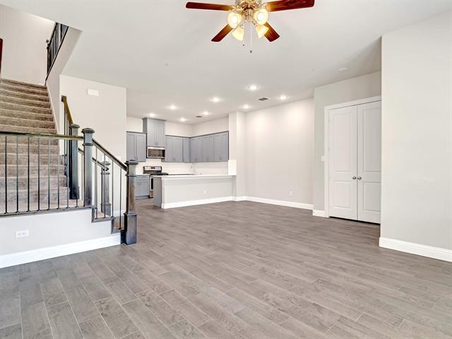 Building Photo - 1455 Perrin Ln.