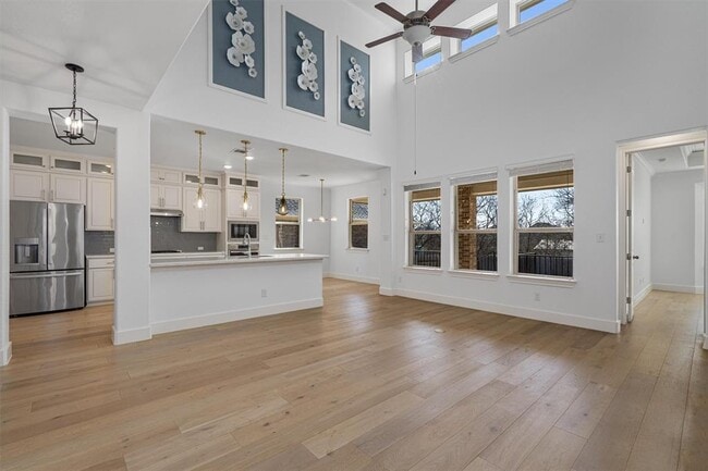 Building Photo - 5049 Veranda Ter