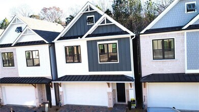 Building Photo - 699 Stickley Oak Way