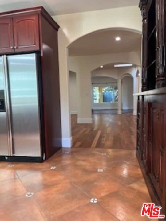 Building Photo - 8302 S Sepulveda Blvd