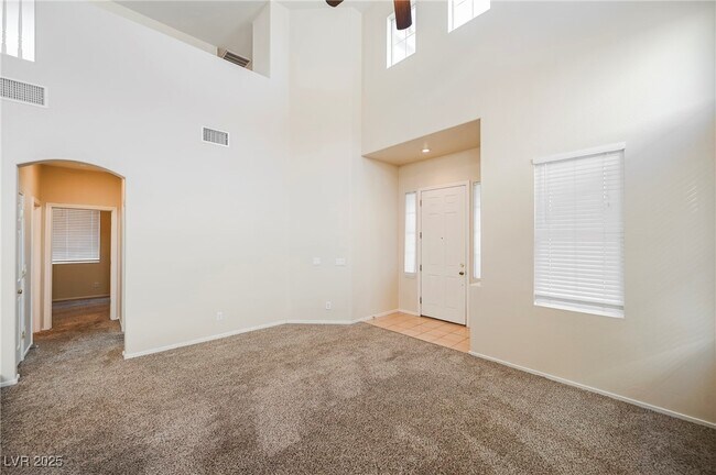 Building Photo - 4599 Deer Forest Ave