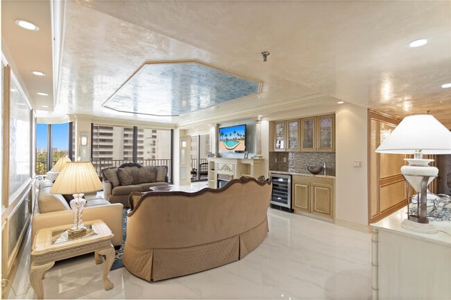 Building Photo - 2917 S Ocean Blvd