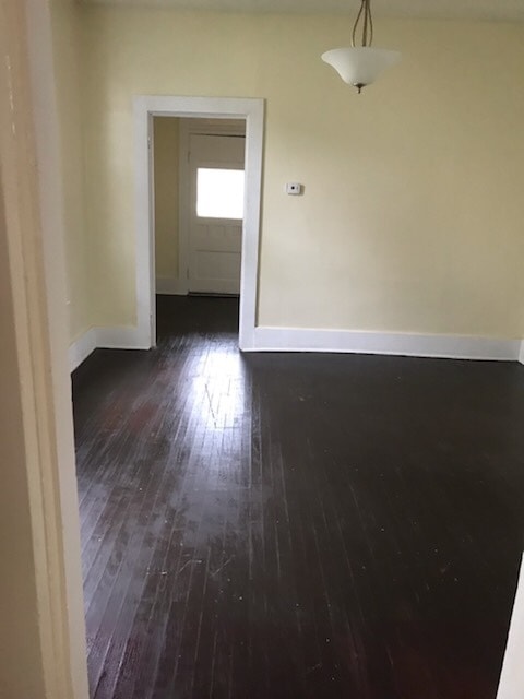 Building Photo - 88 N Buena Vista St