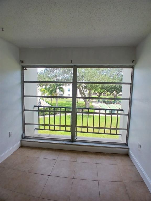 Building Photo - 2700 Bayshore Blvd