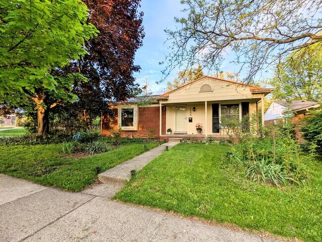 Building Photo - 2648 Prairie St