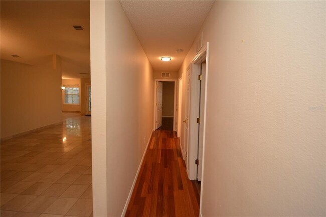 Building Photo - 101 Boulder Rock Dr