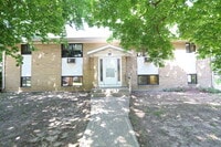 Building Photo - 3131 Copley St SW