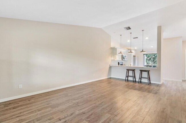 Building Photo - 12949 Pennypacker Trail