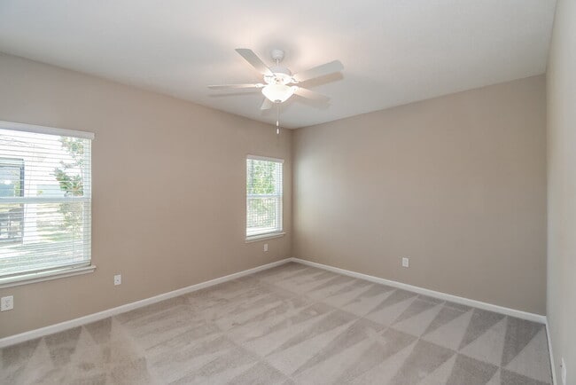 Building Photo - 2570 Laylas Wy