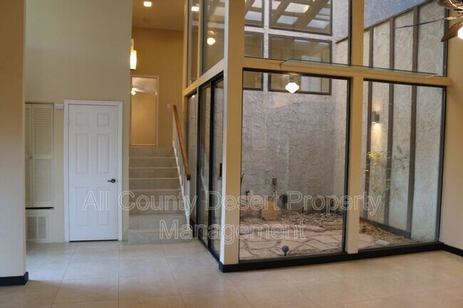 Building Photo - 45426 Driftwood Dr