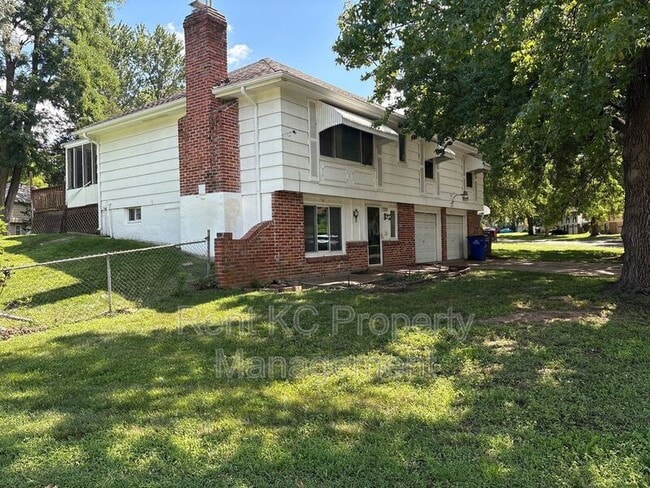 Building Photo - 7201 Hardy Ave