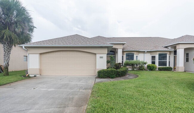 Building Photo - Beautiful Home in Satellite Beach including Lawncare and Community Pool