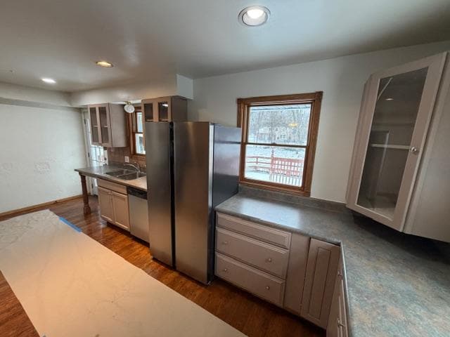 Building Photo - 10 Fruitland Dr