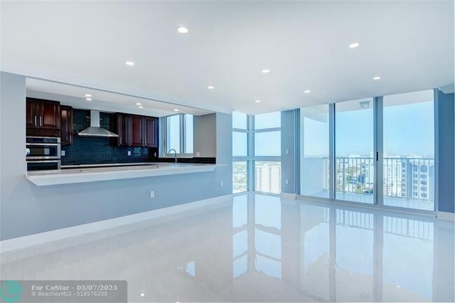 Building Photo - 1360 S Ocean Blvd