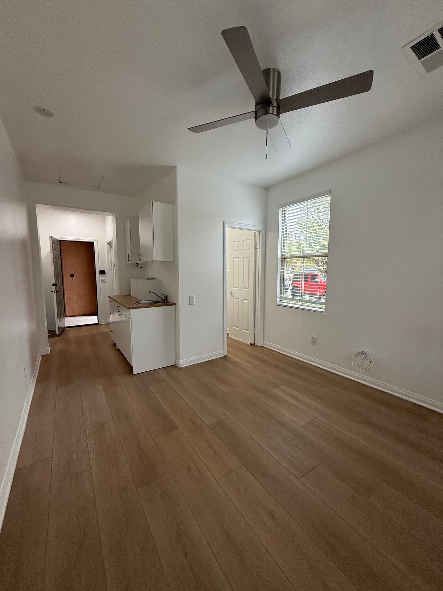 Building Photo - 1852 Crystal Bluff Ct