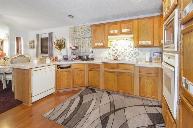 Building Photo - 8623 Farm to Market 1960 Bypass Rd W