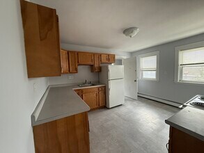 Building Photo - 527 Gallivan Blvd