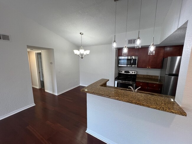 Building Photo - 5168 Conroy Rd