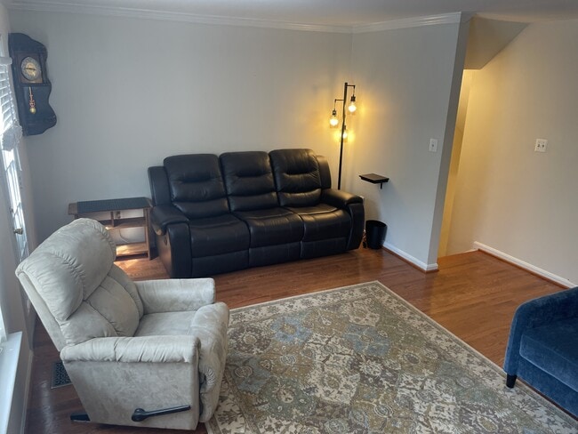 Building Photo - 6108 Castletown Way