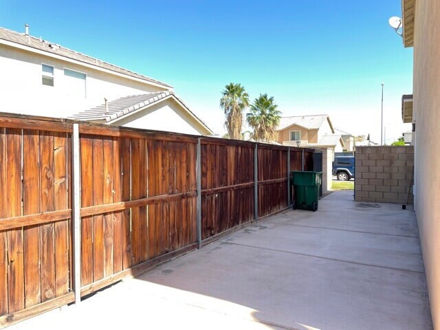 Building Photo - Coachella Home PMI Coachella Valley, DRE #01992806