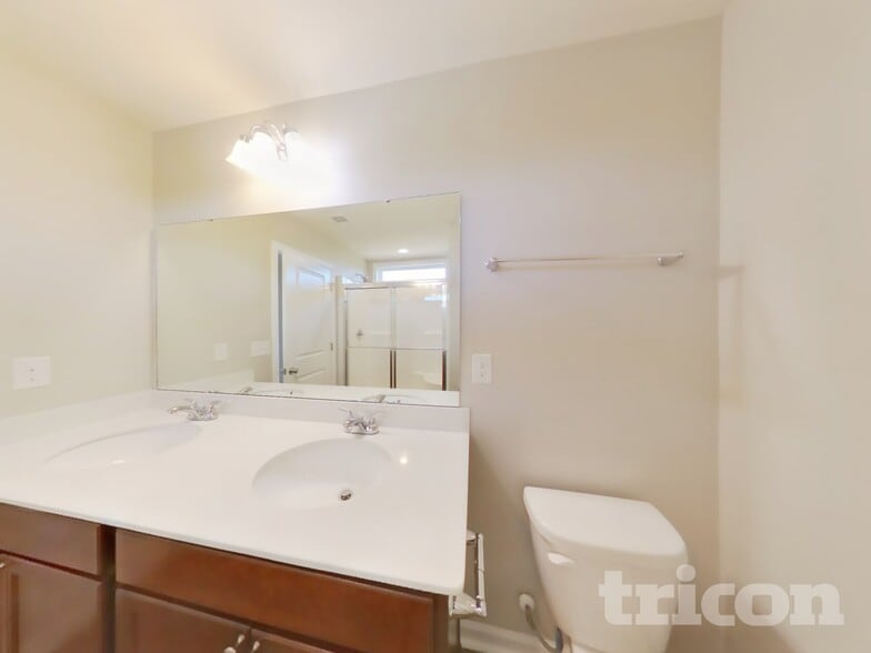 Building Photo - 634 Ridgeville Crossing Dr