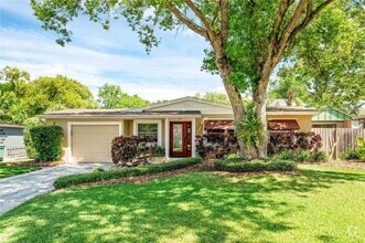 Building Photo - Newly Renovated 3 bedroom 2 bath Winter Pa...