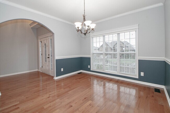 Building Photo - 1540 Edgewater Ln