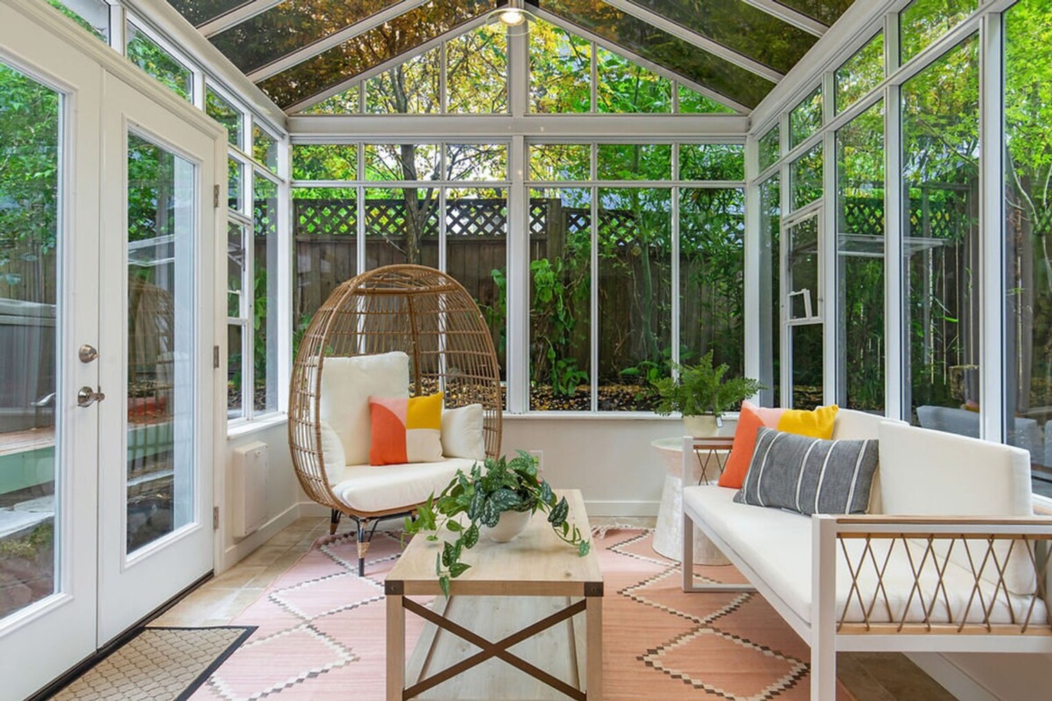 Building Photo - 316 19th Ave