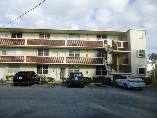 Building Photo - 1800 79th Street Causeway