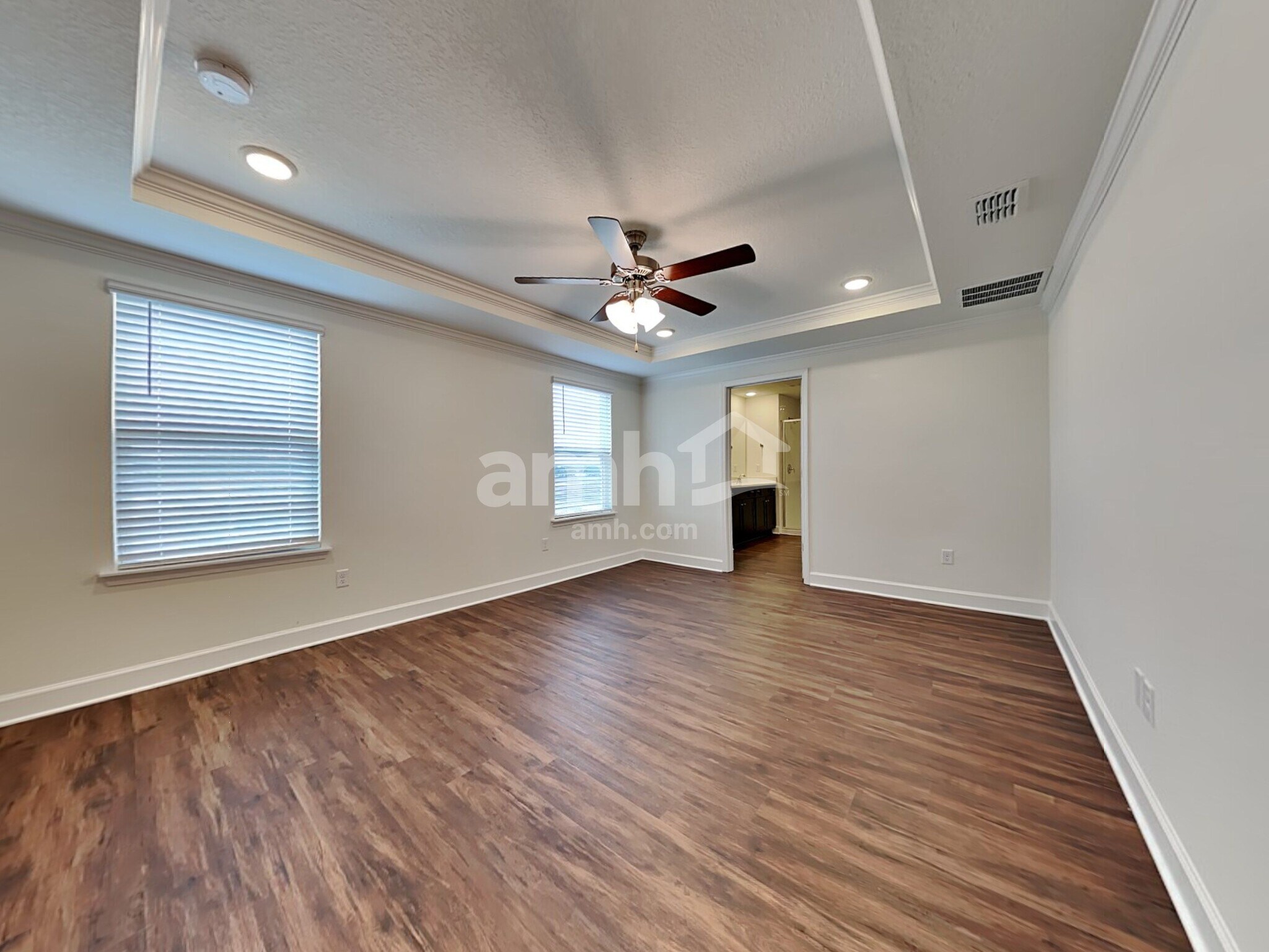 Building Photo - 2943 Rolling Acres Rd