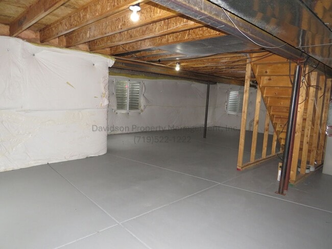 Building Photo - Great 3 Bedroom House in the Southern Powers Corridor