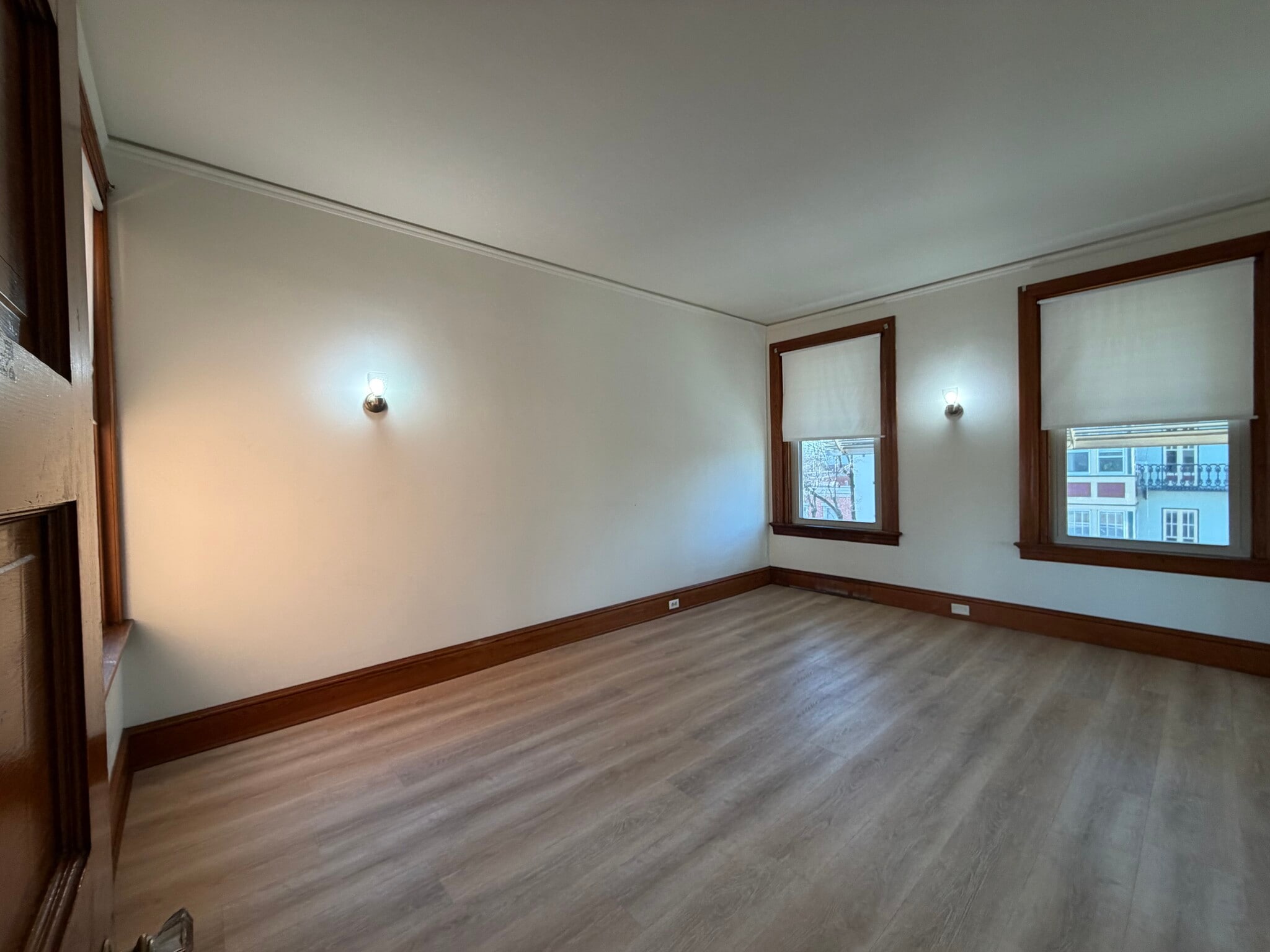 Building Photo - 3 E Chestnut St