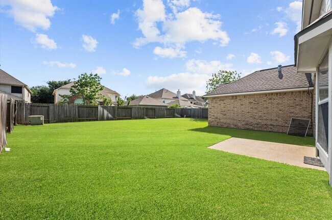 Building Photo - 21231 Rush Hollow Ct