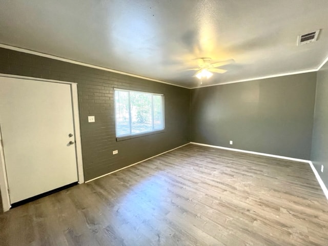 Building Photo - 1120 Elm Ave