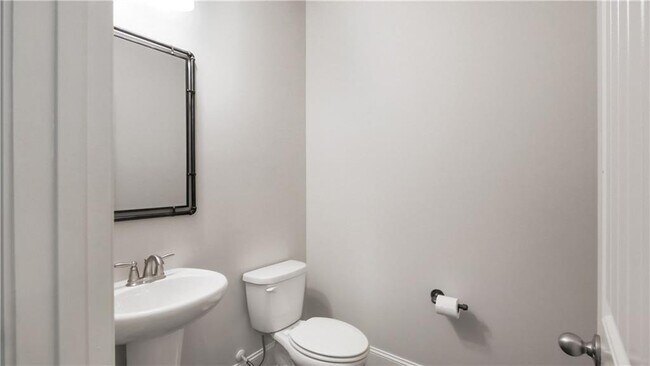 Building Photo - 3974 Frasier Dr