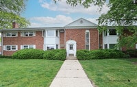 Building Photo - 510 W Miner St