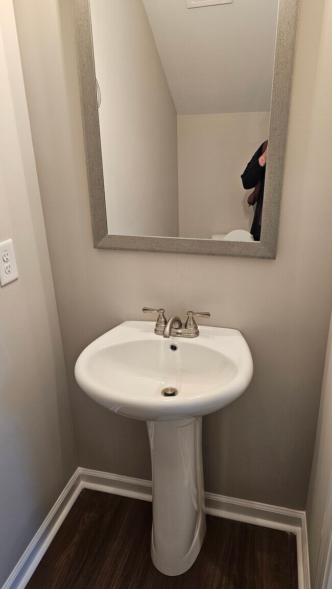 Primary Photo - 1/2 Off FIRST MONTH'S RENT! MAY SPECIAL ON...