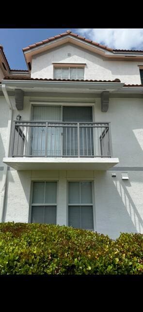 Building Photo - 2036 Alta Meadows Ln