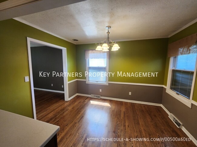 Building Photo - 10710 W 91st Terrace
