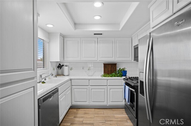 Building Photo - 117 Marine Ave