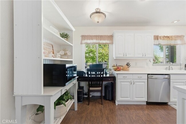 Building Photo - 855 N 3rd Ave