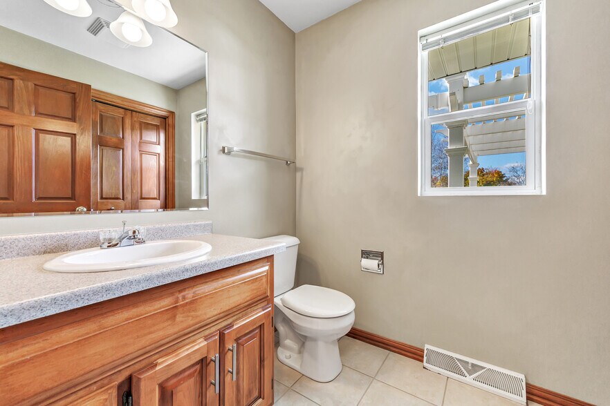 Building Photo - 234 Cavil Way