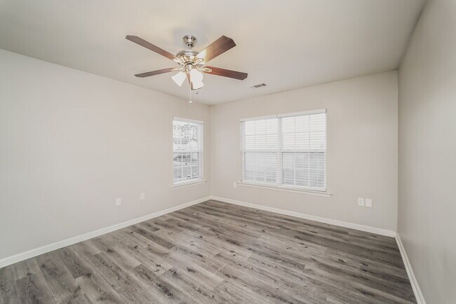 Building Photo - 507 Waterlemon Way