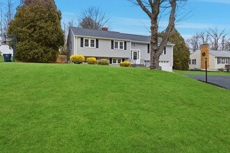 Building Photo - 38 Juniper Ln