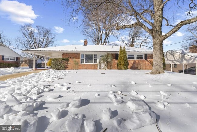 Building Photo - 5412 Nutting Dr