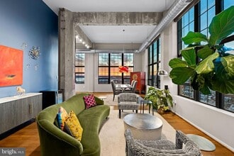 Building Photo - 1200 Steuart St