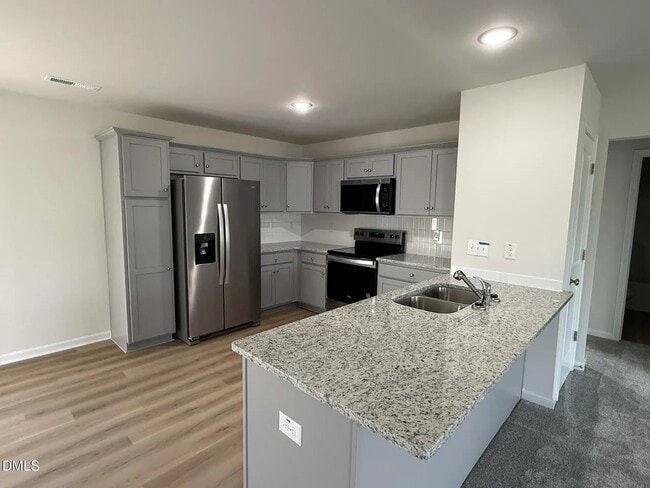 Building Photo - 99 Pate Lndg Dr