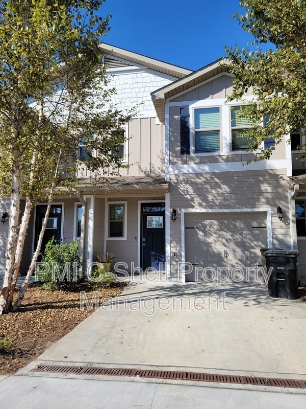 Building Photo - 357 S E St