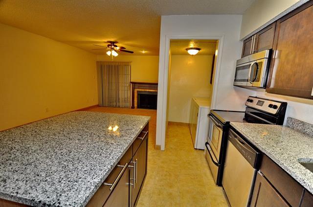 Building Photo - 6910 Skillman St