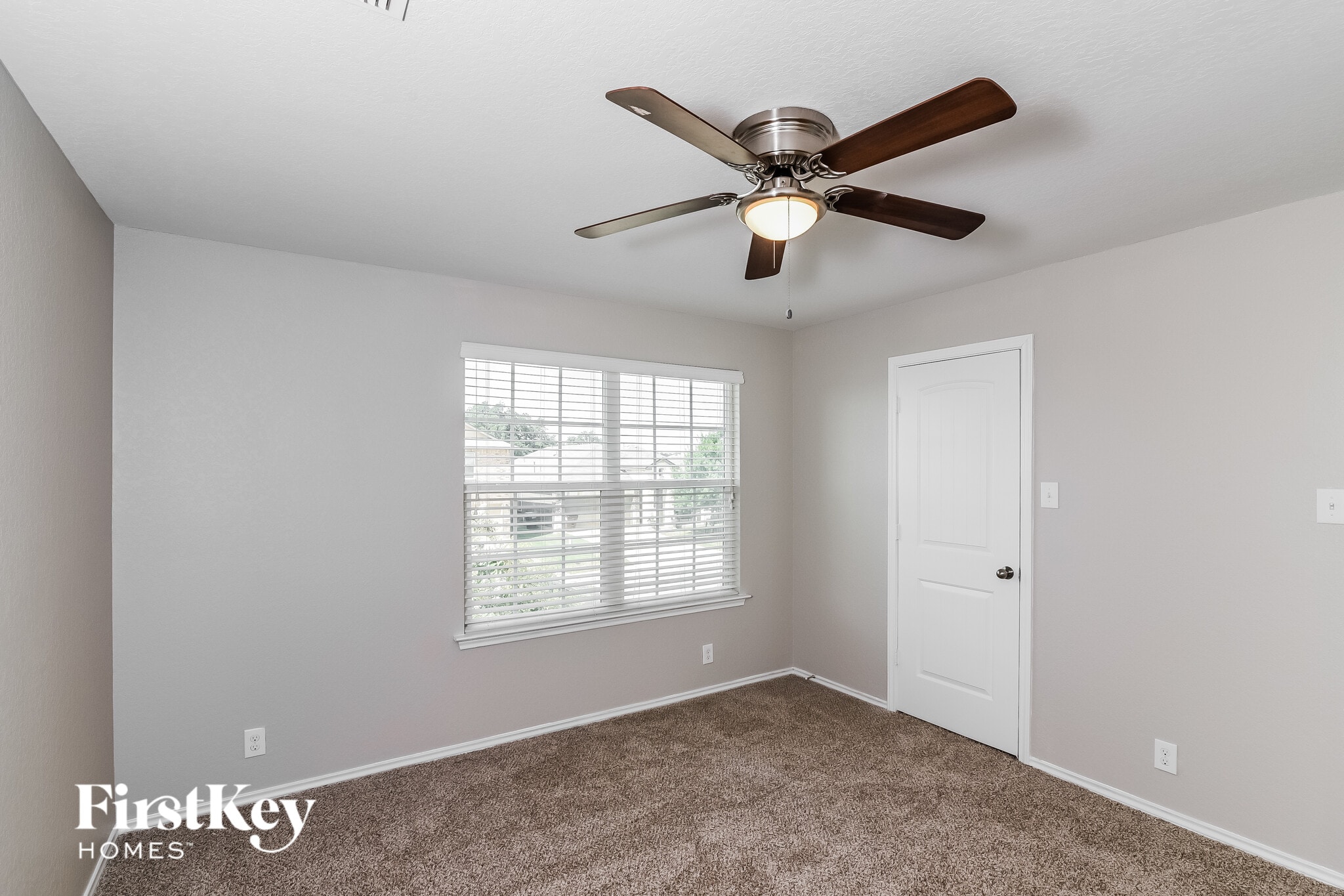 Building Photo - 15143 Cinnamon Teal